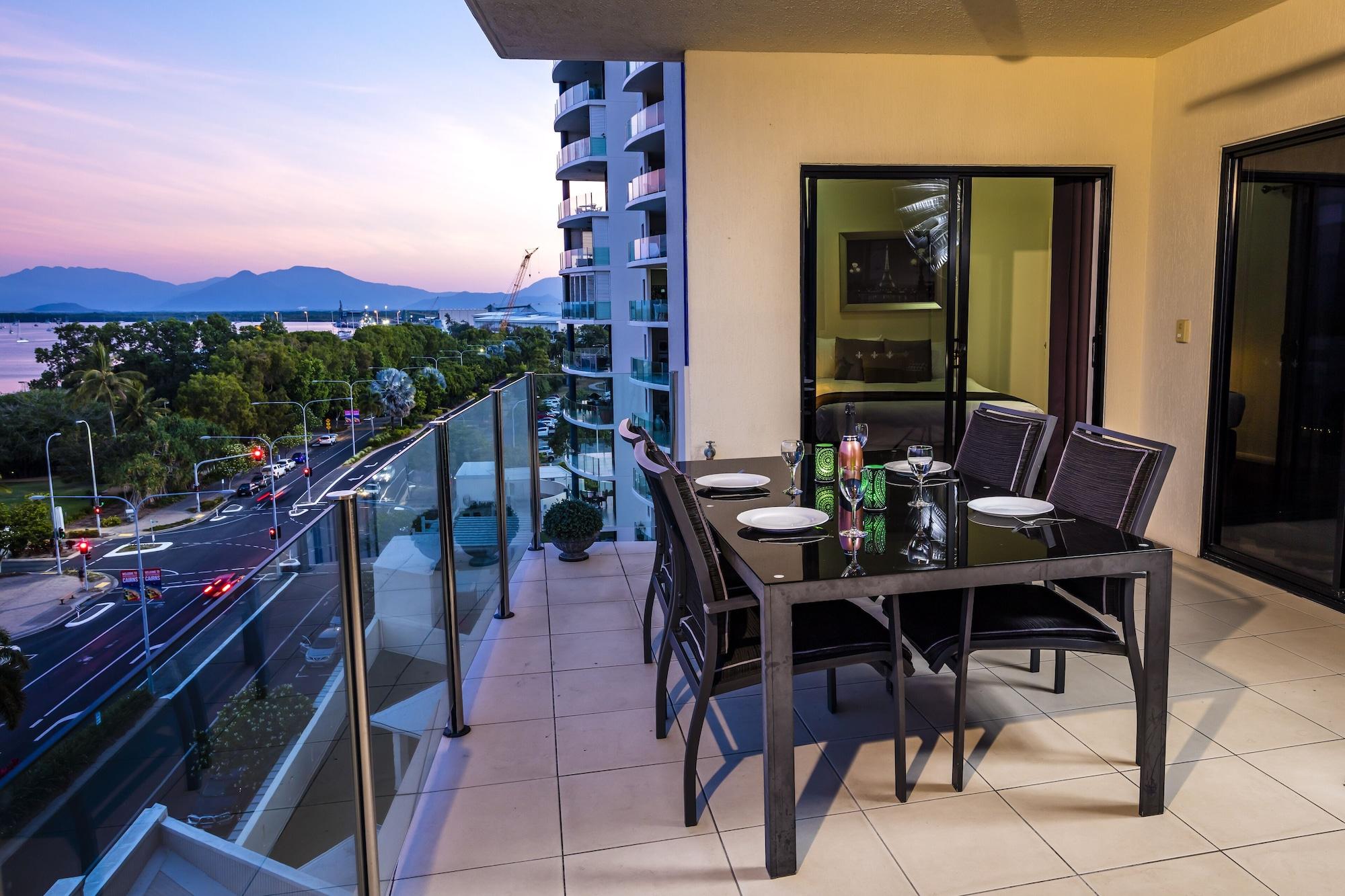 Jack And Newell Holiday Apartments Cairns Esterno foto